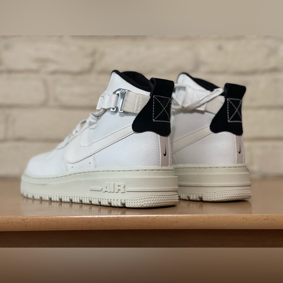 Nike Air Force 1 High UT 2.0 Summit White Black Women 11/Men 9.5 AF1 DC3584-100 - Picture 8 of 10